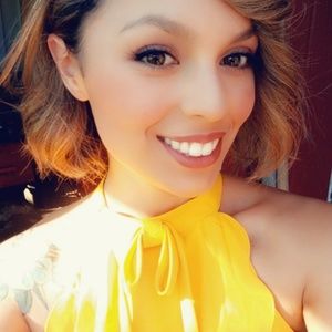 Meet your Posher, AB.